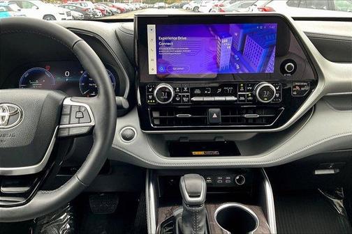 01L5 2026 Toyota Highlander Hybrid Platinum