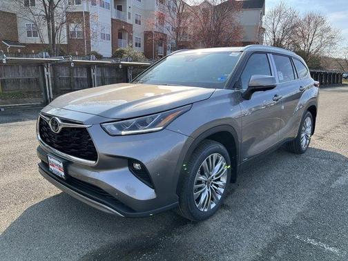 01L5 2026 Toyota Highlander Hybrid Platinum