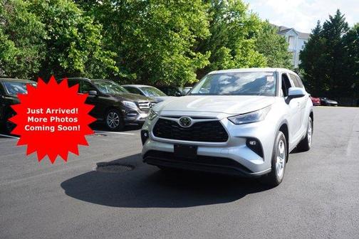 2023 Toyota Highlander LE