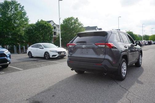 01G3 2025 Toyota RAV4 LE