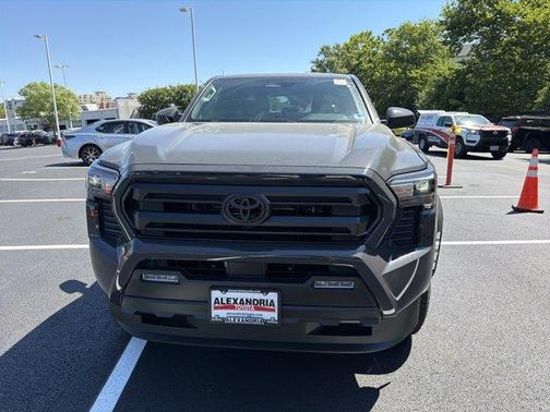 UNDERGROUND 2026 Toyota Tacoma SR5