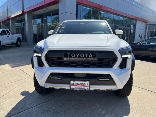 Ice 2026 Toyota Tacoma Hybrid Trailhunter