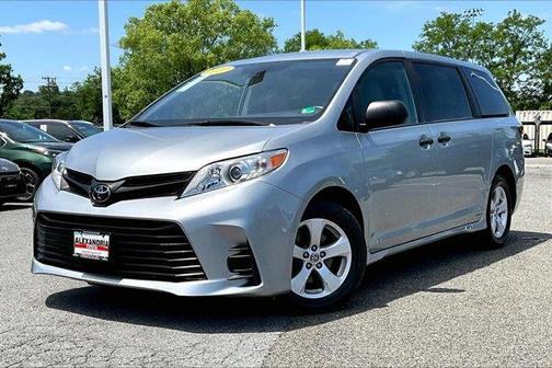 2020 Toyota Sienna L