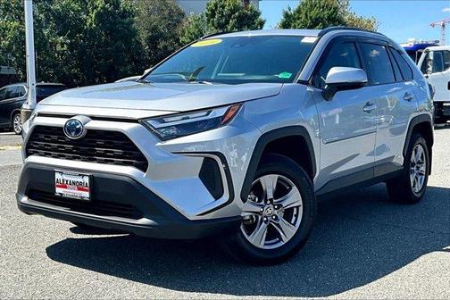 2024 Toyota RAV4 Hybrid XLE