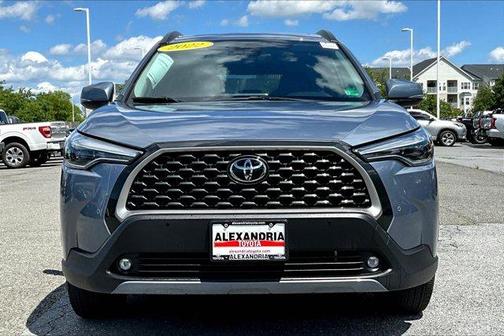 2022 Toyota Corolla Cross XLE