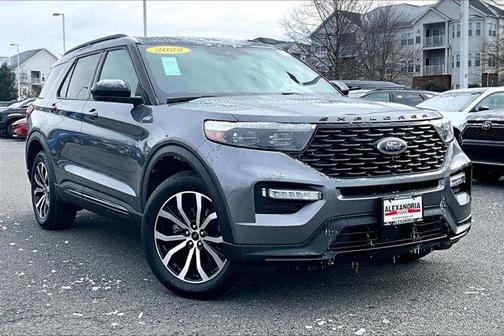 2022 Ford Explorer ST-Line