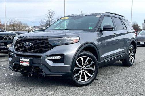2022 Ford Explorer ST-Line