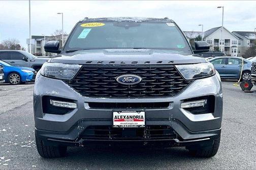 2022 Ford Explorer ST-Line