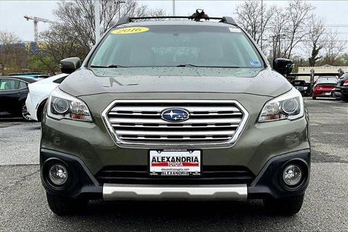 Wilderness Green Metallic 2016 Subaru Outback 2.5i Limited