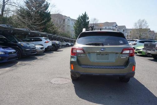 Wilderness Green Metallic 2016 Subaru Outback 2.5i Limited