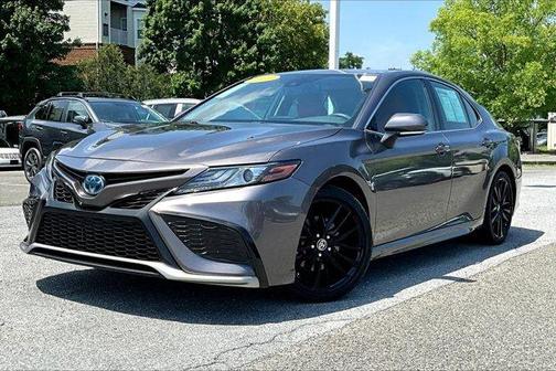 2024 Toyota Camry Hybrid XSE