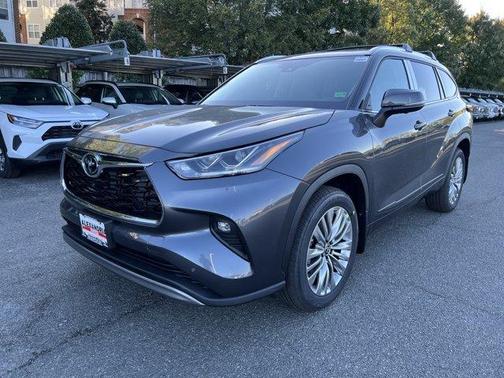 2025 Toyota Highlander Platinum