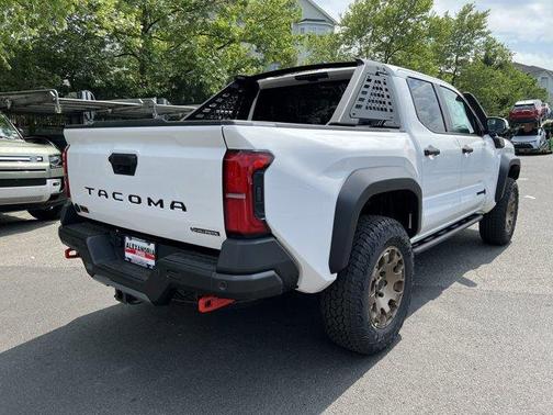 2025 Toyota Tacoma Hybrid Trailhunter