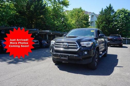 2016 Toyota Tacoma TRD Sport