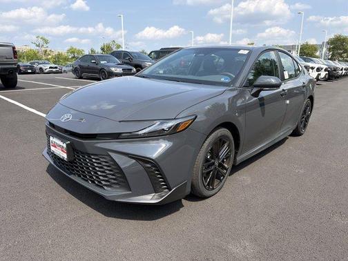 UNDERGROUND 2026 Toyota Camry SE