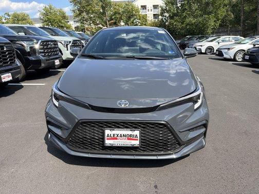 UNDERGROUND 2026 Toyota Corolla SE