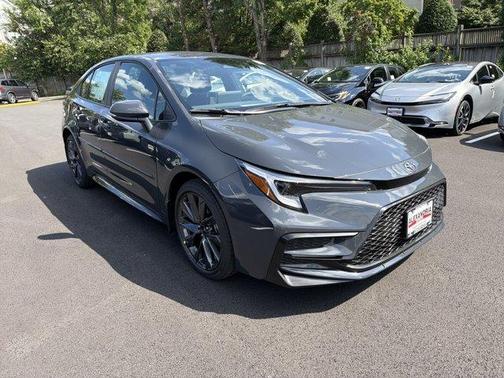 UNDERGROUND 2026 Toyota Corolla SE