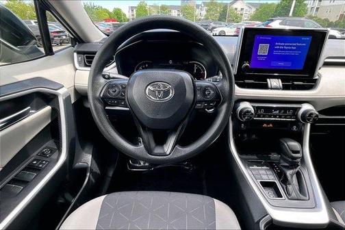 0218 2025 Toyota RAV4 XLE