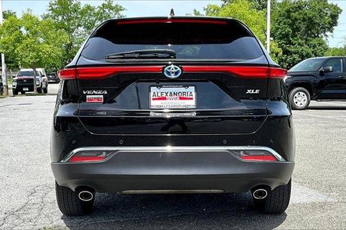 2023 Toyota Venza XLE
