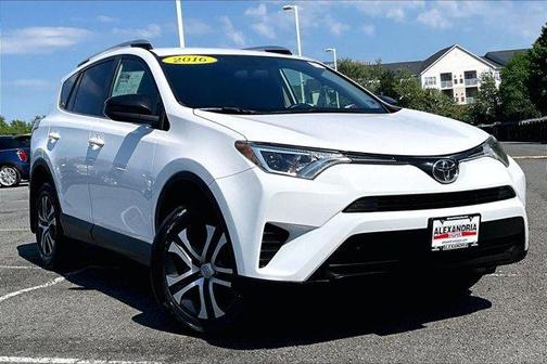 White 2016 Toyota RAV4 LE