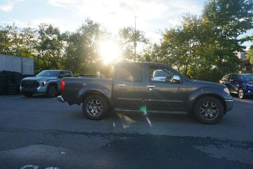 Night Armor 2014 Nissan Frontier SL