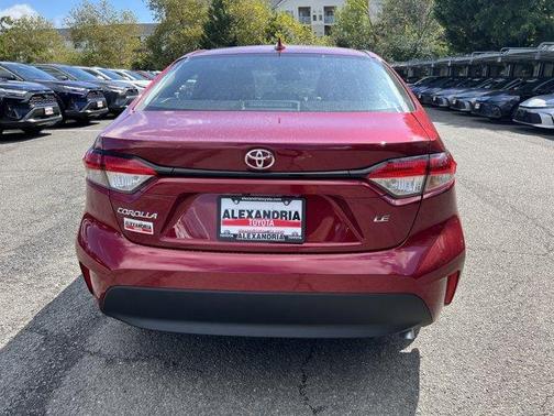 2025 Toyota Corolla LE