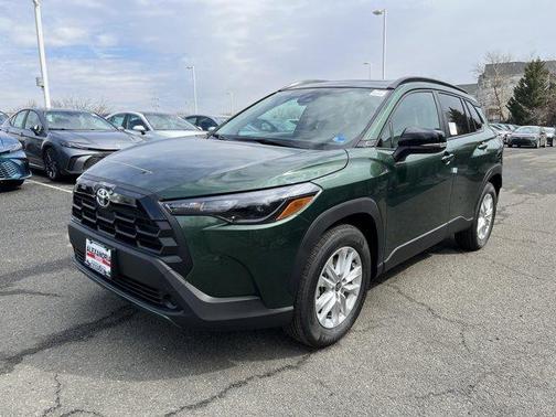 2026 Toyota Corolla Cross LE