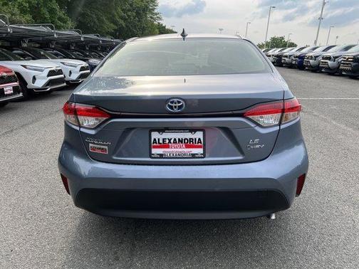 2025 Toyota Corolla Hybrid LE