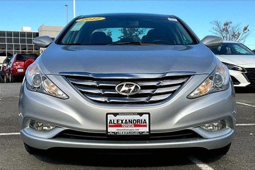 2012 Hyundai SONATA Limited