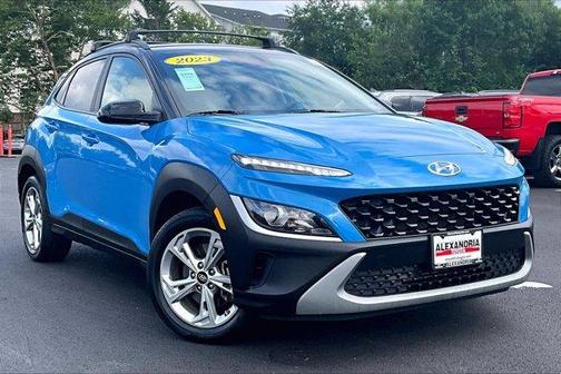 Blue Wave 2023 Hyundai KONA SEL