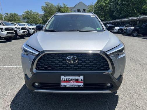 2025 Toyota Corolla Cross XLE