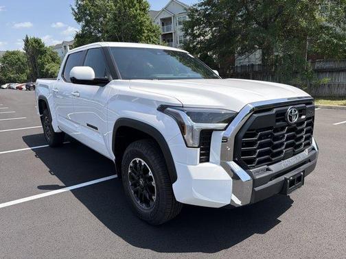 Ice 2026 Toyota Tundra SR5