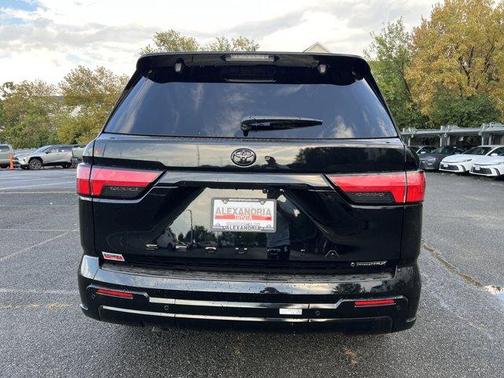 2025 Toyota Sequoia Platinum