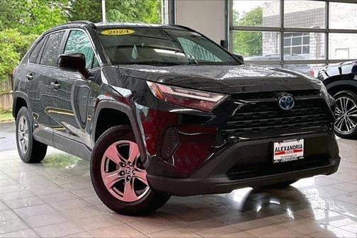 2024 Toyota RAV4 Hybrid LE