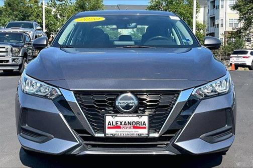 Gun Metallic 2020 Nissan Sentra SV