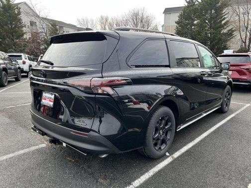 2026 Toyota Sienna Woodland Edition