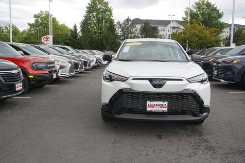 0089 2025 Toyota Corolla Cross Hybrid S
