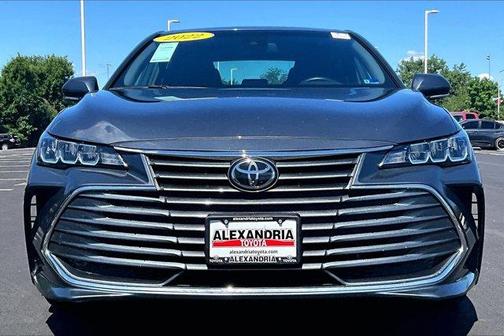 2022 Toyota Avalon XLE