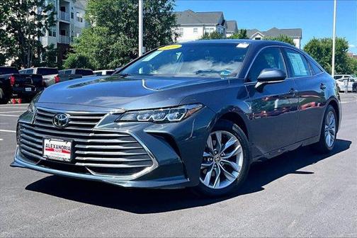 2022 Toyota Avalon XLE
