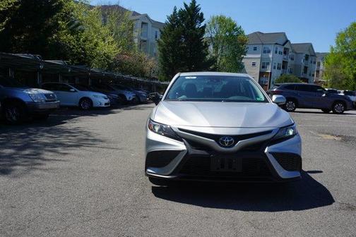 Silver 2023 Toyota Camry SE