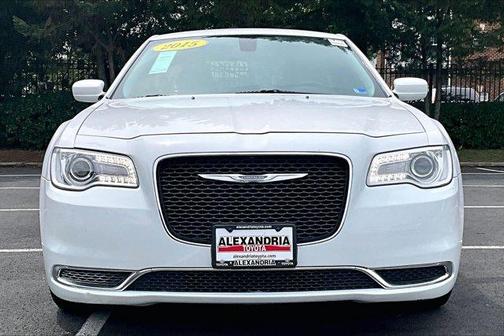 Bright White Clearcoat 2015 Chrysler 300 Limited