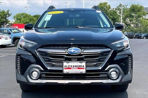 Crystal Black Silica 2023 Subaru Outback Premium
