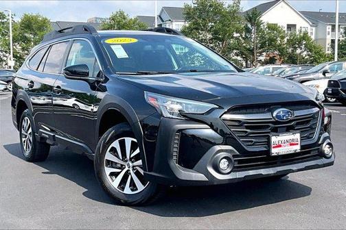 Crystal Black Silica 2023 Subaru Outback Premium