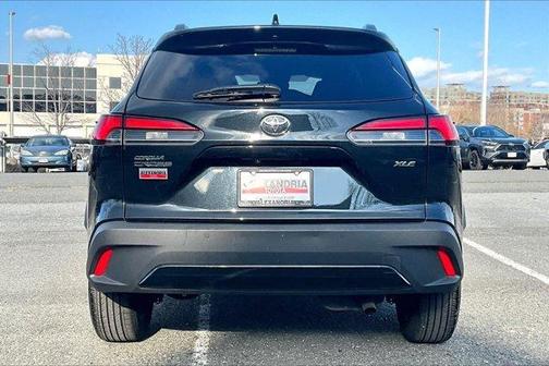 2025 Toyota Corolla Cross XLE