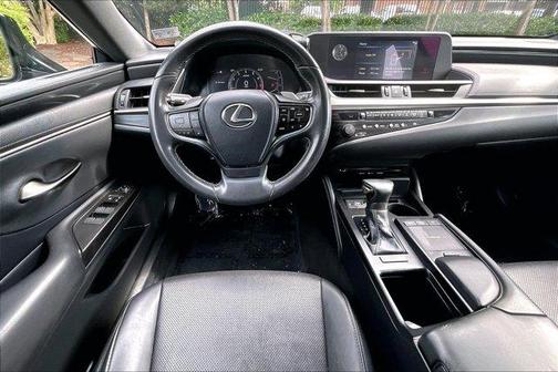 2019 Lexus ES 350