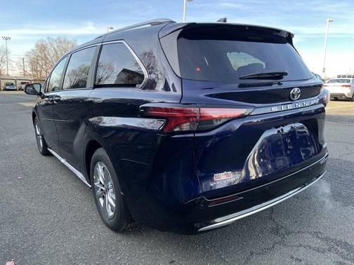 2026 Toyota Sienna Limited