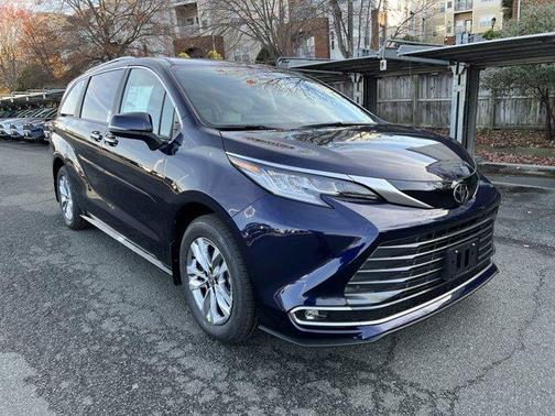 2026 Toyota Sienna Limited