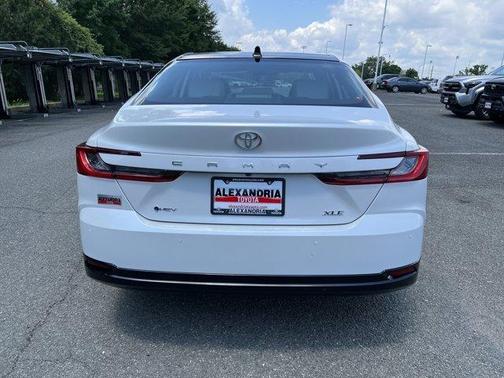 2025 Toyota Camry XLE