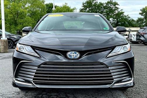 2024 Toyota Camry Hybrid XLE