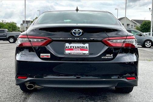 2024 Toyota Camry Hybrid XLE
